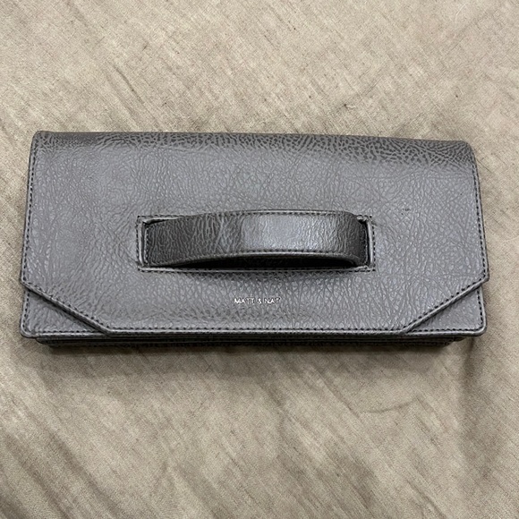 Matt & Nat Clutch - Picture 1 of 4